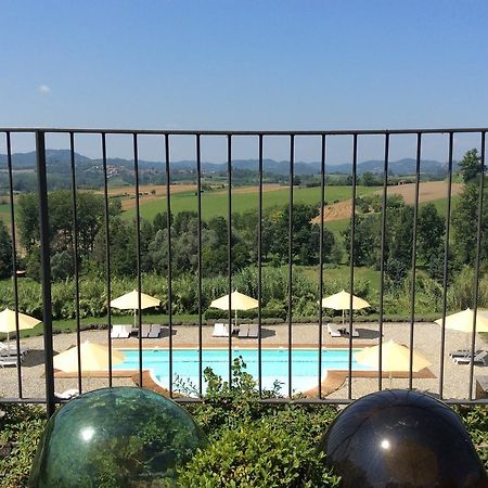 Ca' Villa Club Agriturismo 가비아노 외부 사진